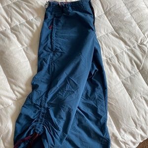 Eddie Bauer Travex Capri Pants